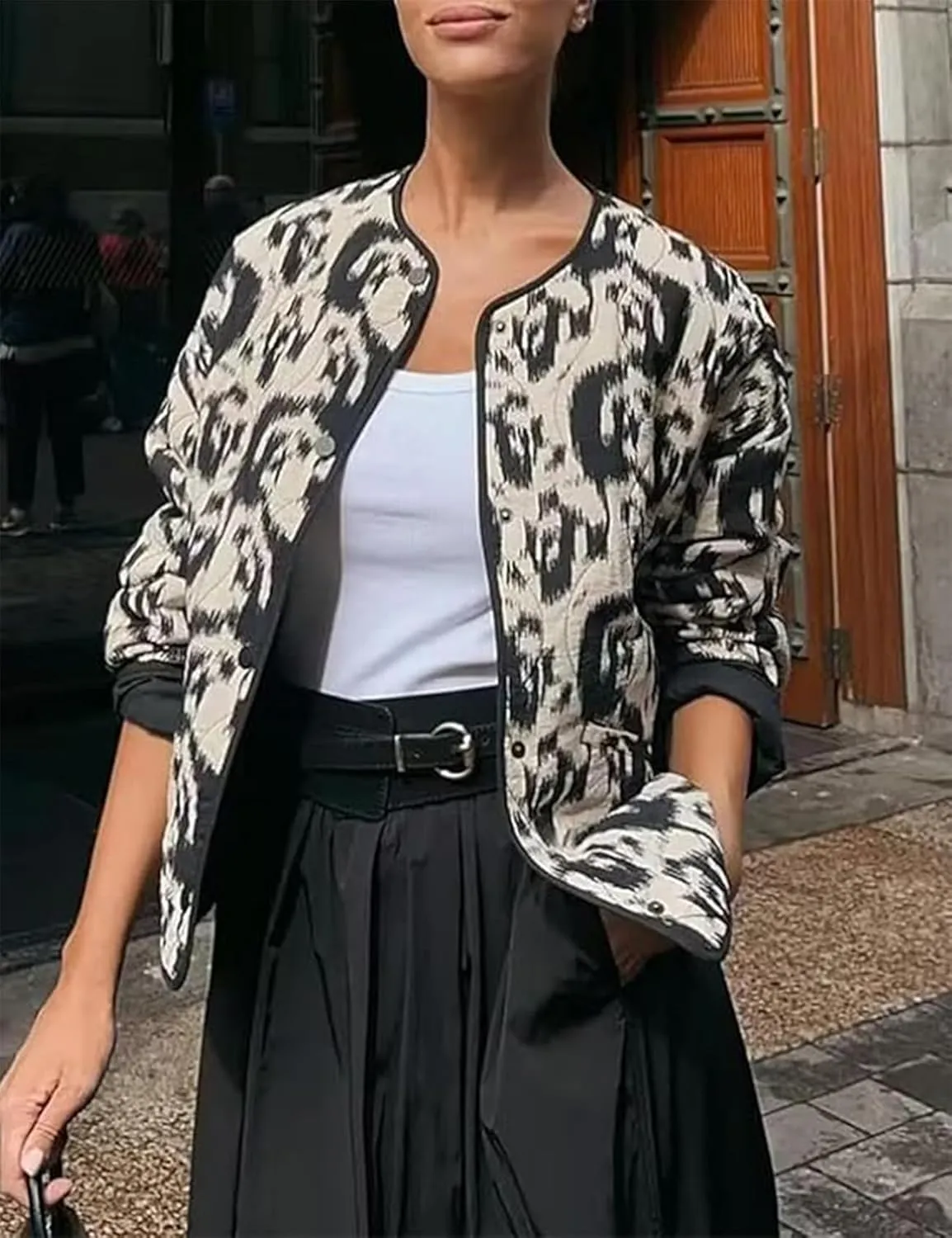Women's Cropped Puffer Jacket Floral Print Lightweight Padded Coat Puffy Button Down Cardigan Short Outerwear