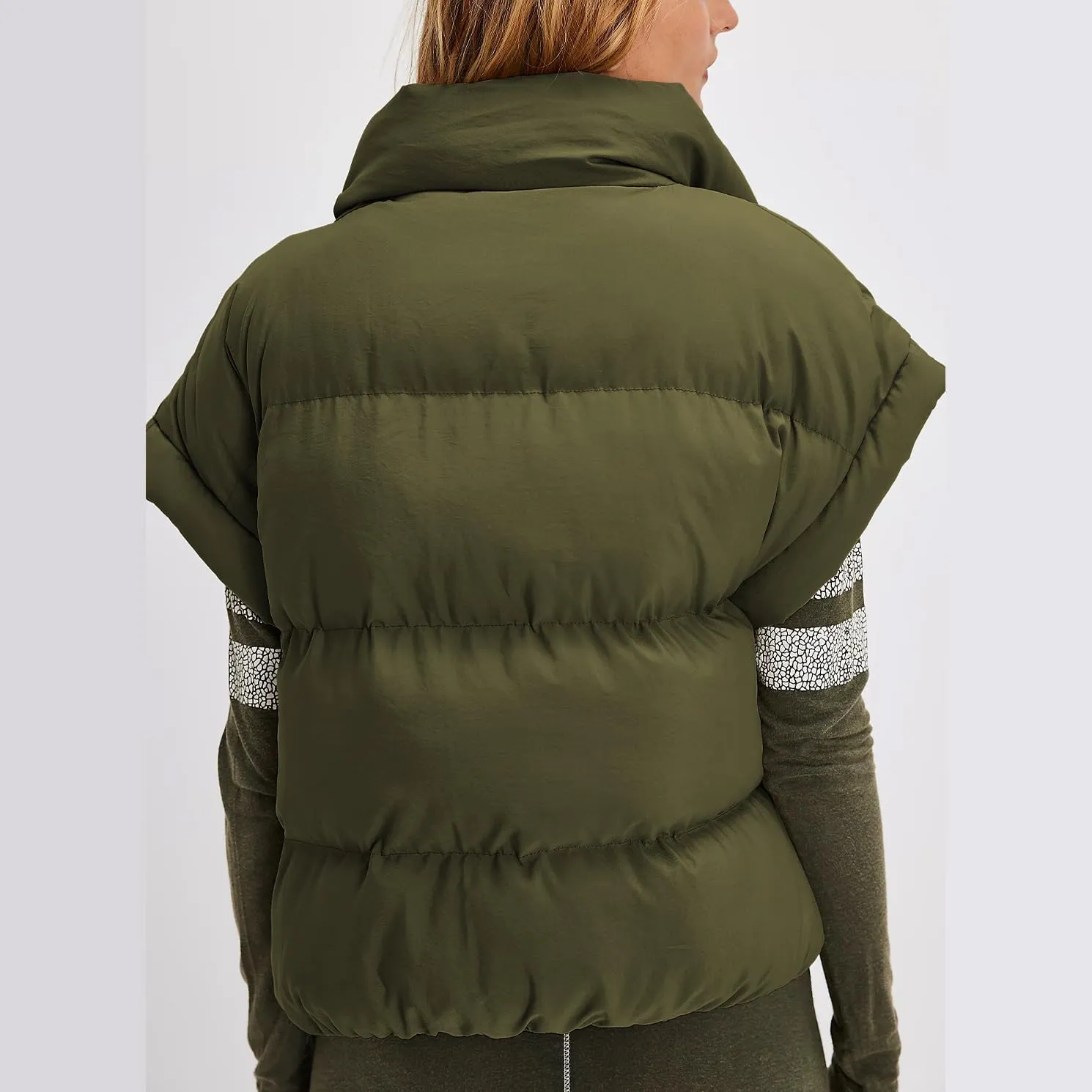 Womens Cropped Puffer Vest Oversized Padded Jackets Stand Collar Cap Sleeve Zip Up Vest Coat Winter Outfits
